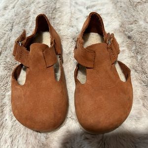 ZARA Toddler Clogs
